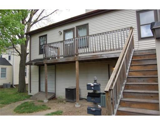 192 E Central St unit 1, Franklin, MA 02038 - photo 1