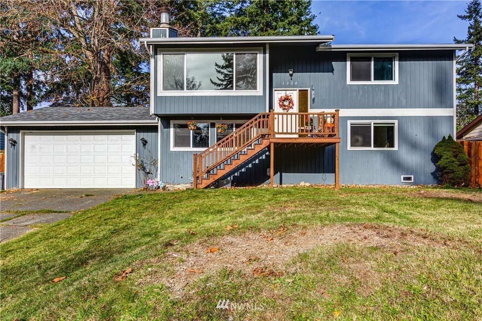 1328 Sommerset Ct, Bellingham, WA 98226 - photo 1
