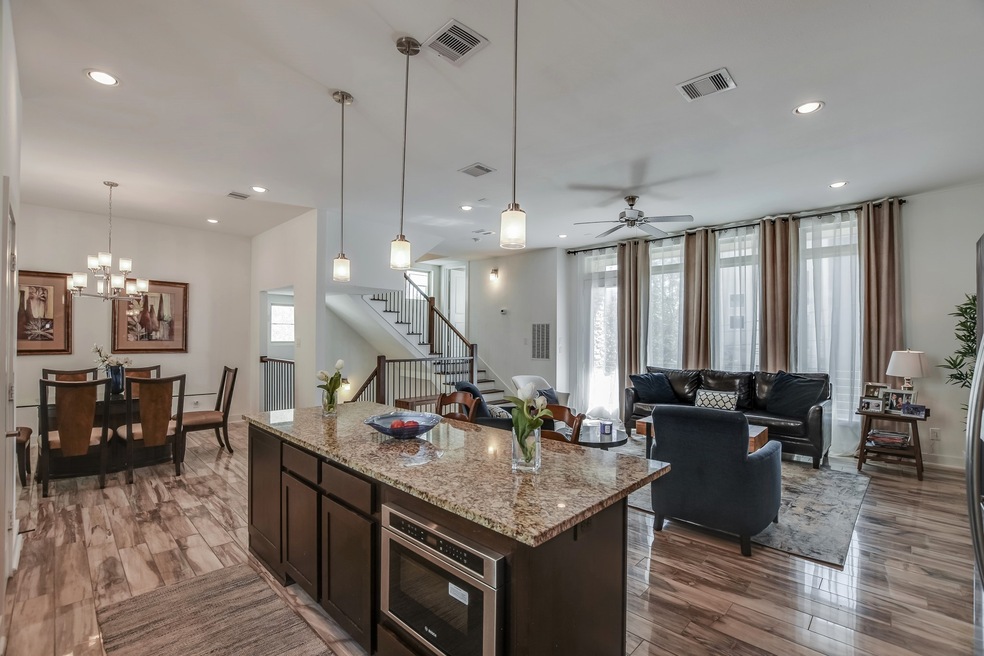 4416 Schuler St, Houston, TX 77007 - photo 1