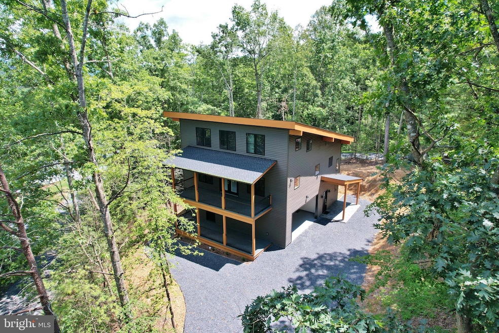 For Sale $645,000 • Co-Listing Agent