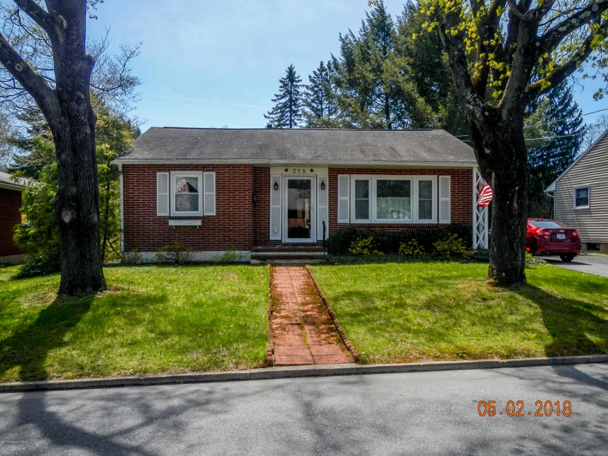215 Collins St, Stroudsburg, PA 18360 - photo 1