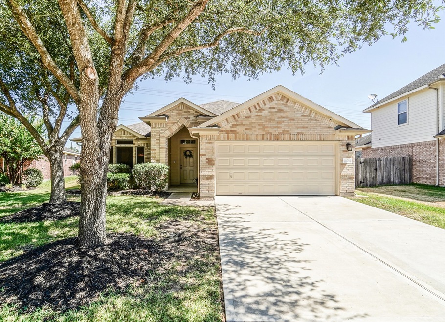 17006 Sperry Landing Dr, Houston, TX 77095 - photo 1