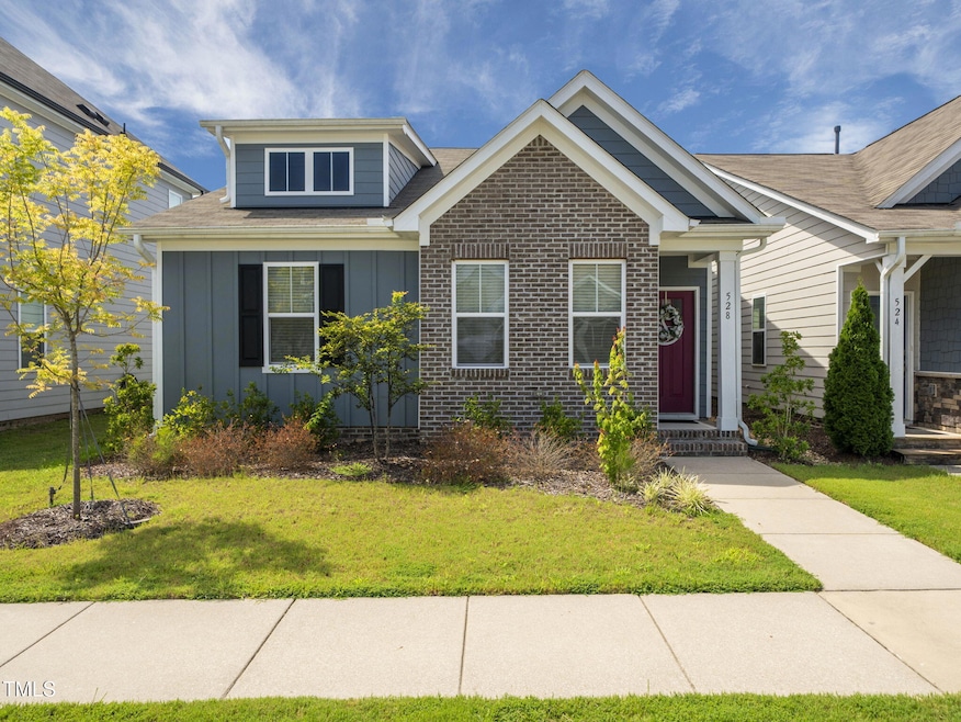 528 Sweet Pine Ln, Knightdale, NC 27545 - photo 1