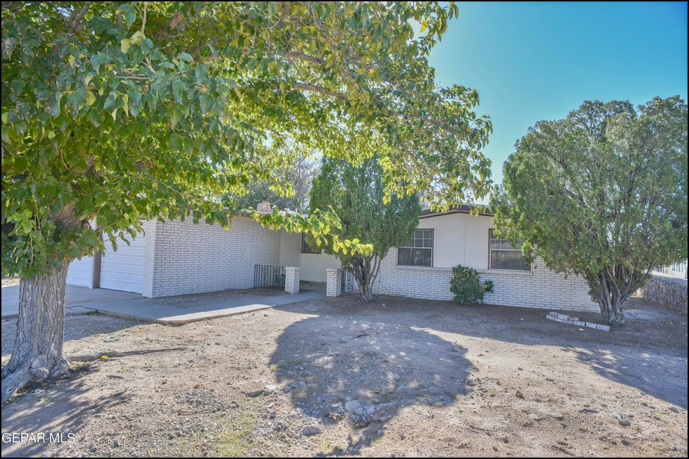 10648 Birthstone Dr, El Paso, TX 79935 - photo 1