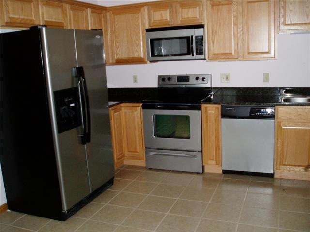 4057 Elbern Ave, Columbus, OH 43213 - photo 1