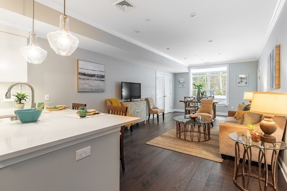 635 Old Post Rd unit 2-105, Sharon, MA 02067 - photo 1