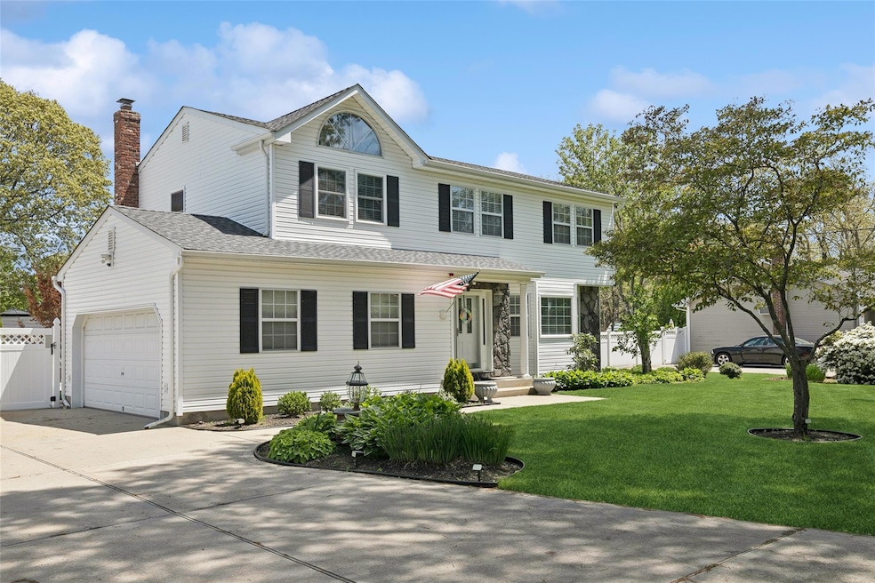 Sold $860,000 • Co-Listing Agent