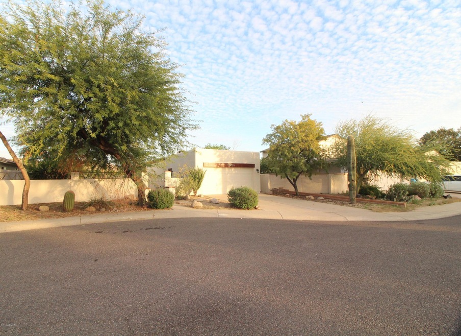 19215 N 15th Place, Phoenix, AZ 85024 - photo 1