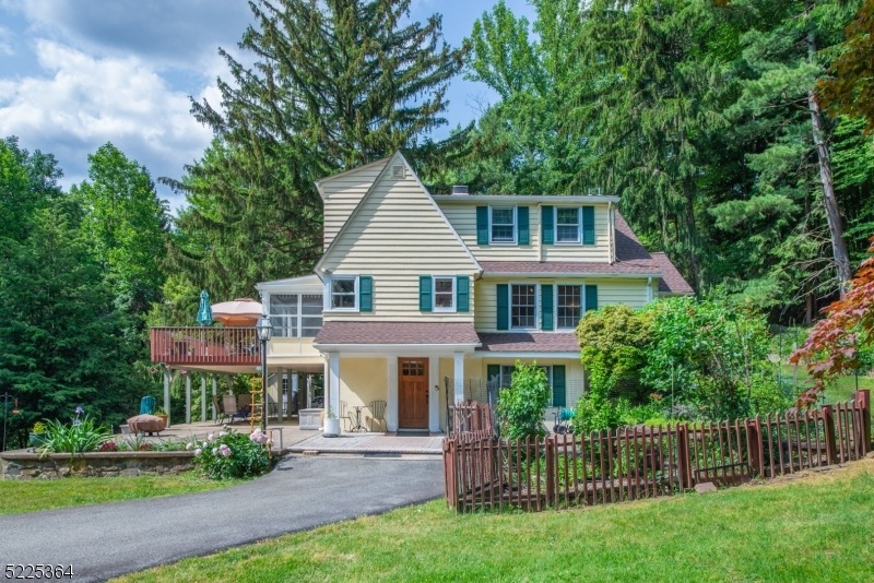 118 Shongum Rd, Randolph, NJ 07869 - photo 1