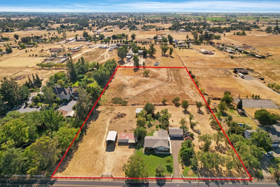 25055 N Watkinson Rd, Acampo, CA 95220 - photo 1