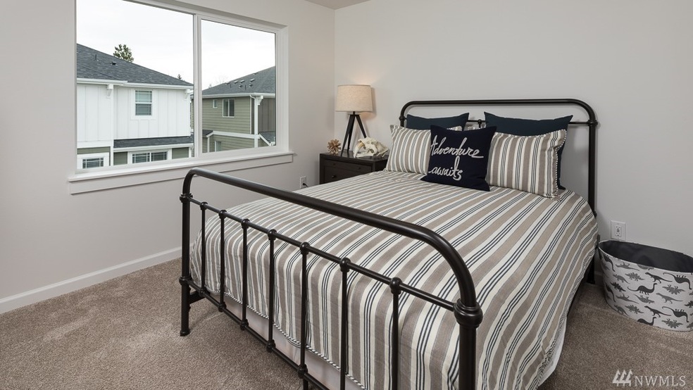 27348 13th Ct S, Des Moines, WA 98198 - photo 1