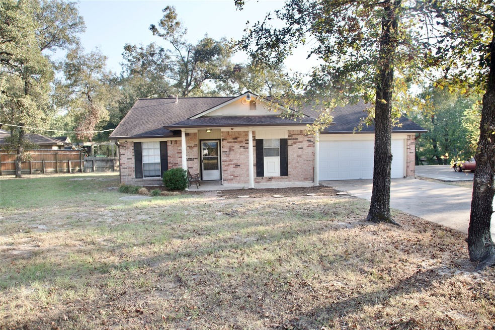 Welcome home!  Beautiful frontal view of the house