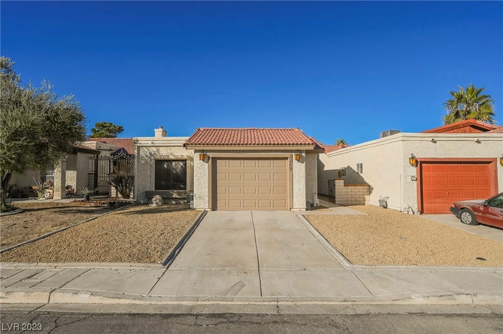 2249 Sabroso St, Las Vegas, NV 89156 - photo 1
