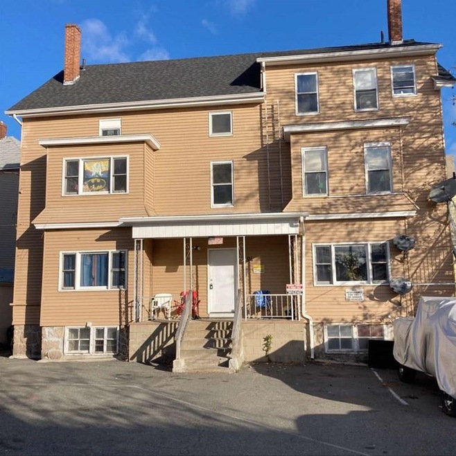 94 Snell St unit 3, Fall River, MA 02721 - photo 1