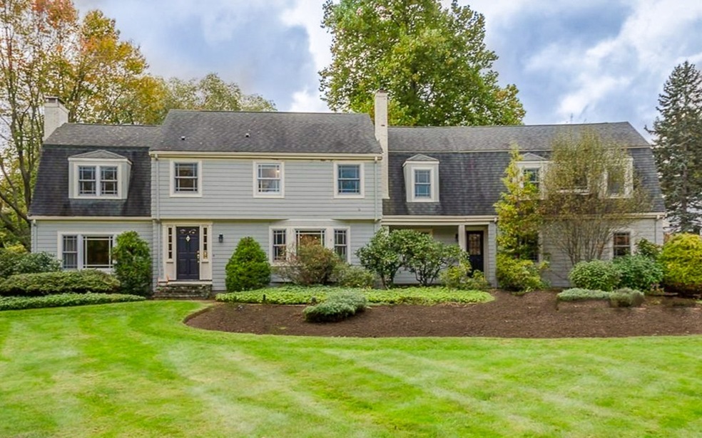 651 Clapboardtree St, Westwood, MA 02090 - photo 1