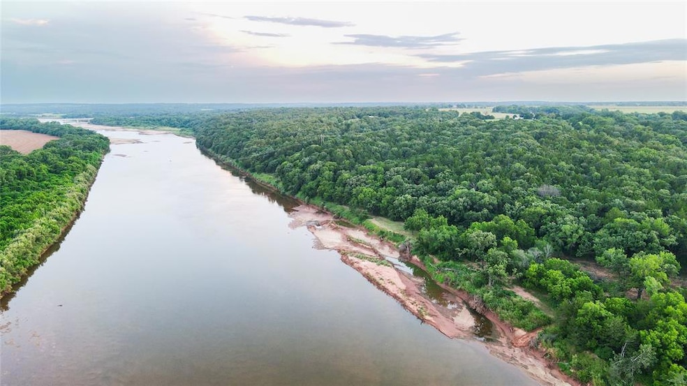 Sold $647,400 • Co-Listing Agent