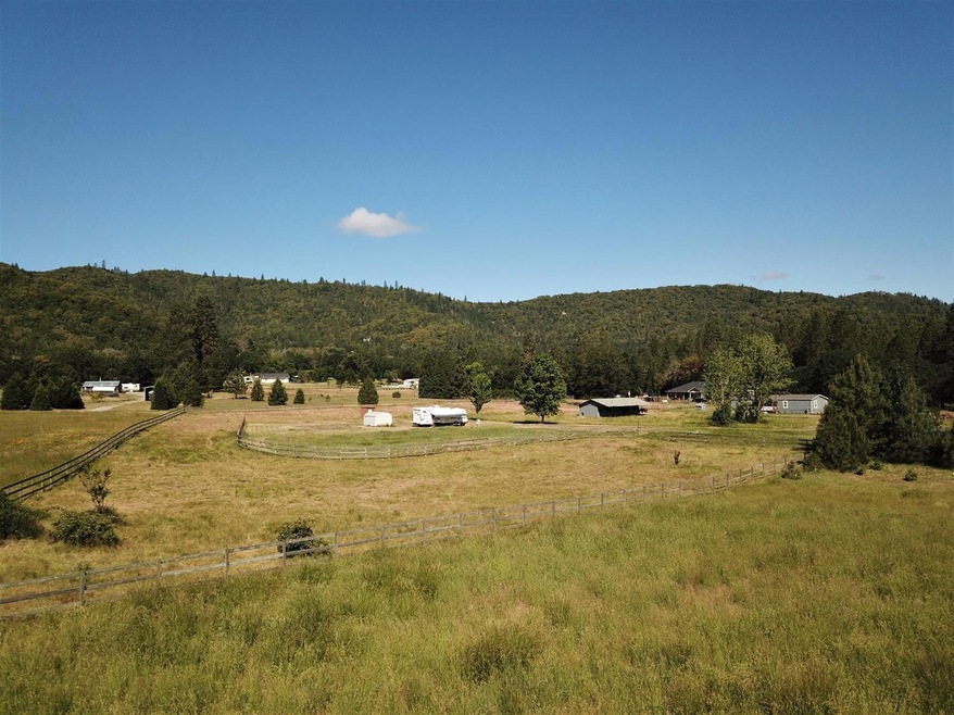 0 Colonial Way, Central Point, OR 97502 - photo 1