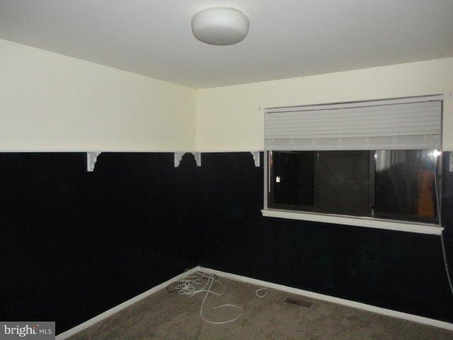 2121 Chapel Valley Ln, Lutherville Timonium, MD 21093 - photo 1