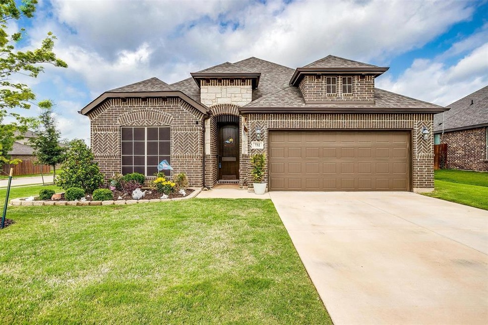 732 Waterford Way, Joshua, TX 76058 - photo 1