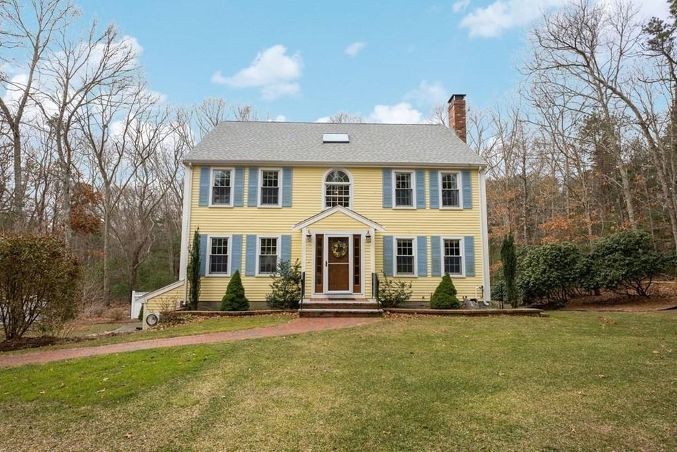 71 Wagon Wheel Rd, Plymouth, MA 02360 - photo 1