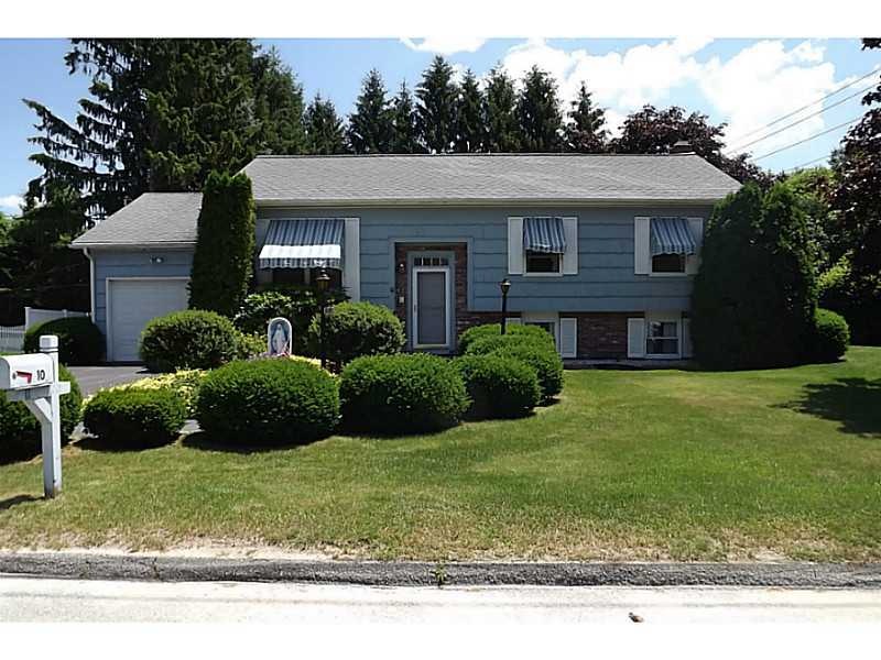 10 Lisa Ann Cir, Greenville, RI 02828 - photo 1