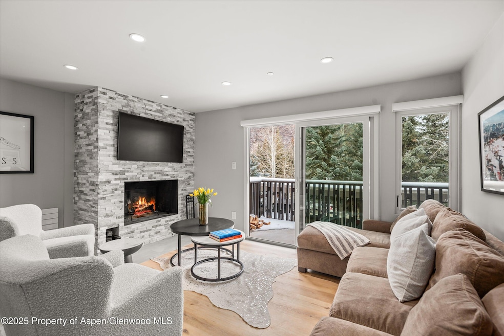 For Sale $995,000 • Co-Listing Agent