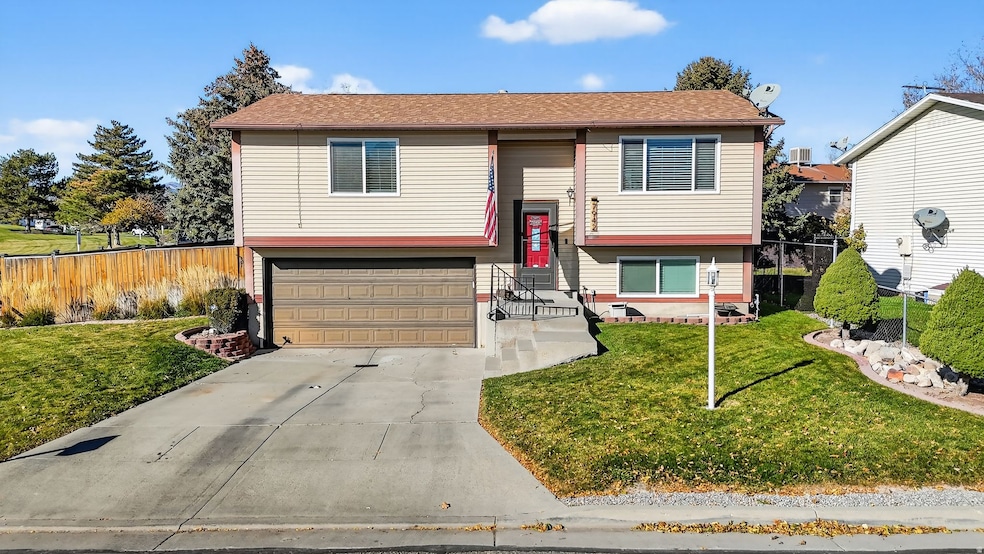 Move-in Ready 3bdrm 2bath home!