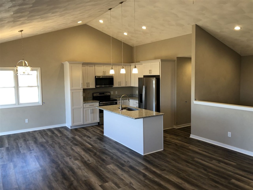 359 Hickory St, Evansville, WI 53536 - photo 1