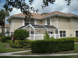 BEAUTIFUL TOWN HOME
