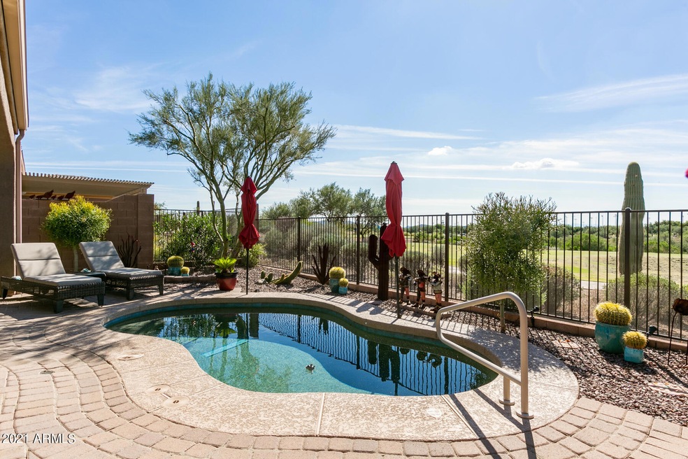 41716 N Emerald Lake Dr