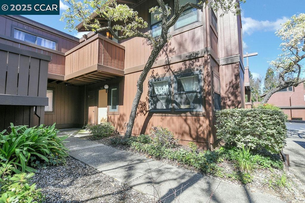 896 Camelback Place, Pleasant Hill, CA 94523 - photo 1