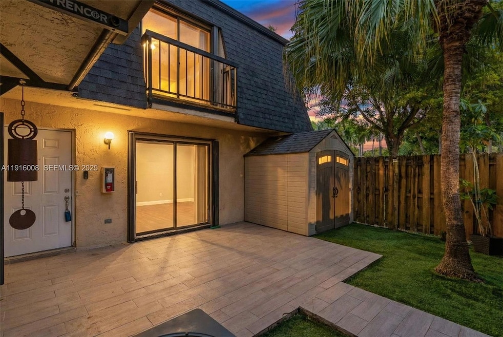 14289 SW 94th Cir Ln unit 101, Miami, FL 33186 - photo 1