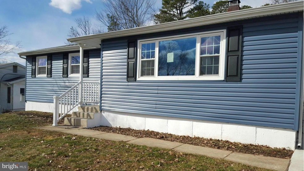 356 Cokeland S, Laurel, MD 20724 - photo 1