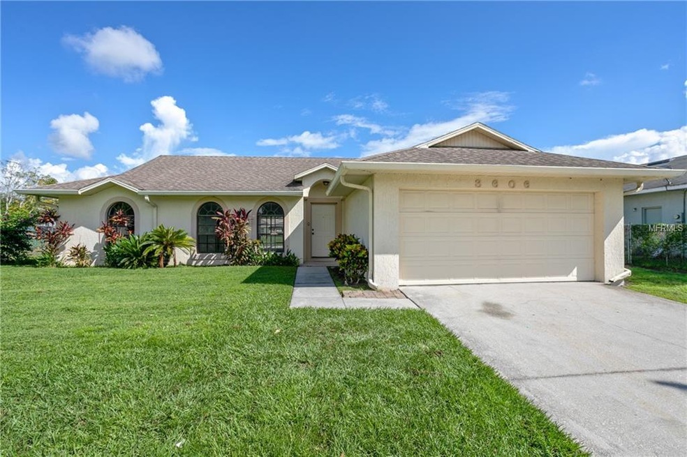 Amazing deal on this 3/2 Pool Home Situation on Al