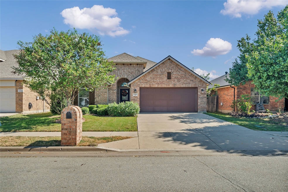 Pending $289,999 • Co-Listing Agent