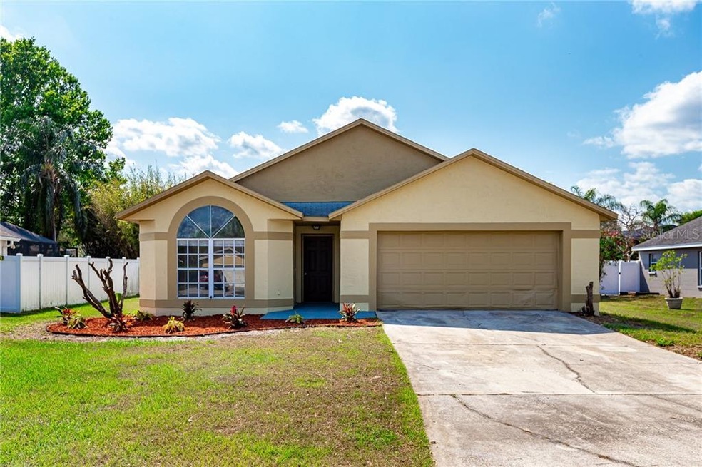 5107 Martinique Dr, Lakeland, FL 33812 - photo 1