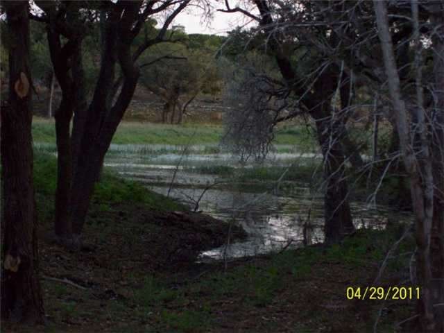 Land/Lot : MUSTANG VALLEY OFFERS 589 ACRES OF MAJE