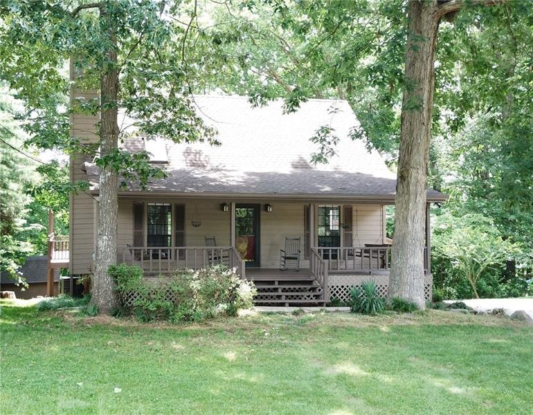 VACATION AT HOME IN THE HEART OF SMYRNA