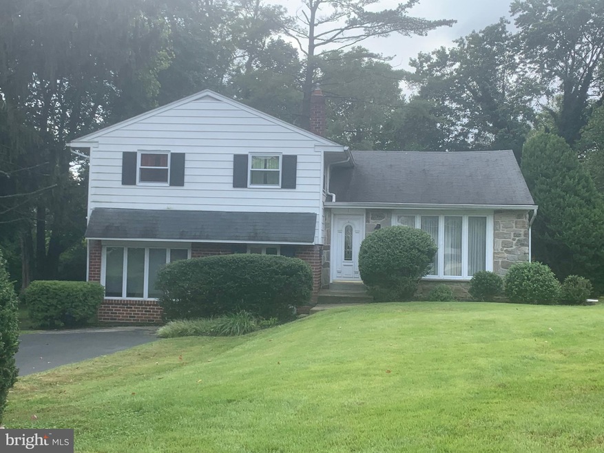 16 Cornell Cir, Broomall, PA 19008 - photo 1