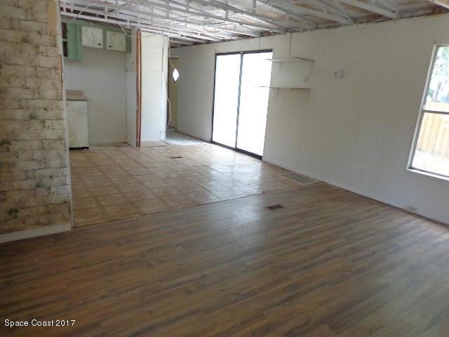 Living rm