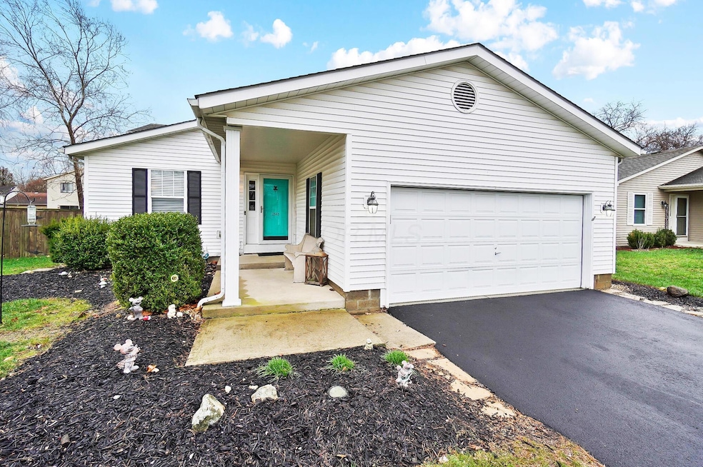 2345 Stargrass Ave, Grove City, OH 43123 - photo 1