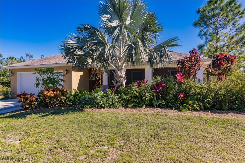 715 Kalamar Dr, Lehigh Acres, FL 33974 - photo 1