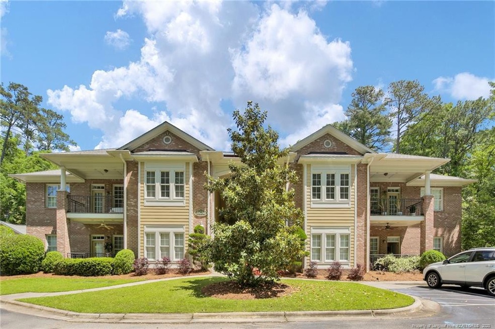 2620 Lockwood Rd unit 201, Fayetteville, NC 28303 - photo 1