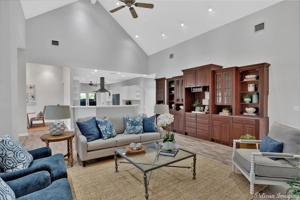 WONDERFUL OPEN FLOOR PLAN