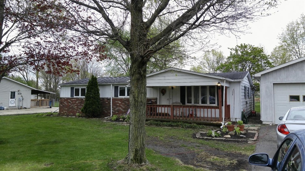 4556 E Hupp Rd, La Porte, IN 46350 - photo 1