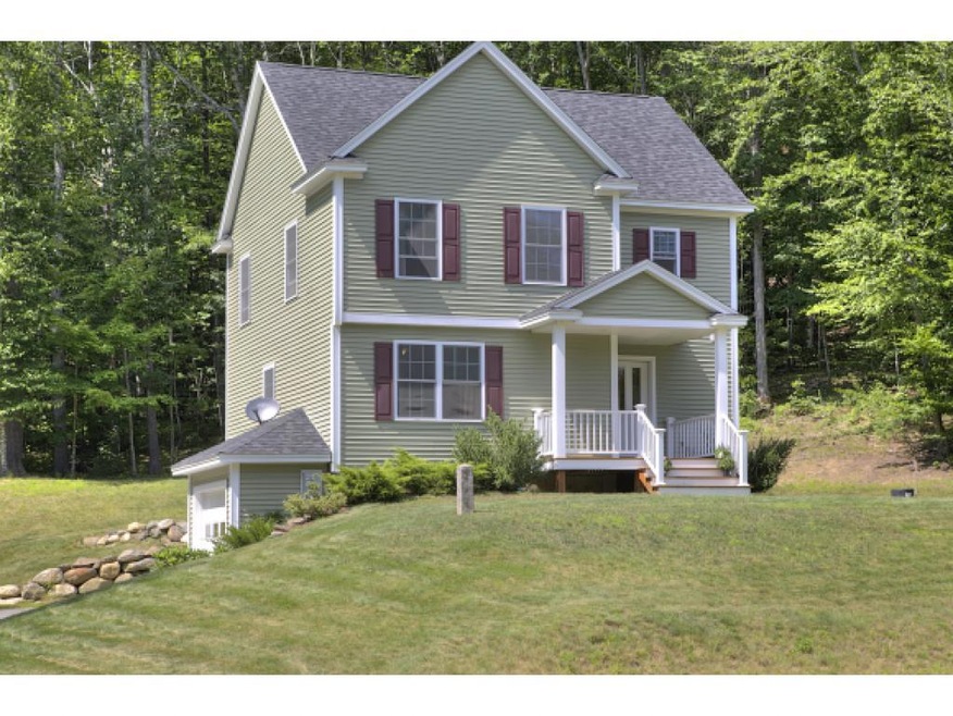 42 Morgan Dr, Epping, NH 03042 - photo 1