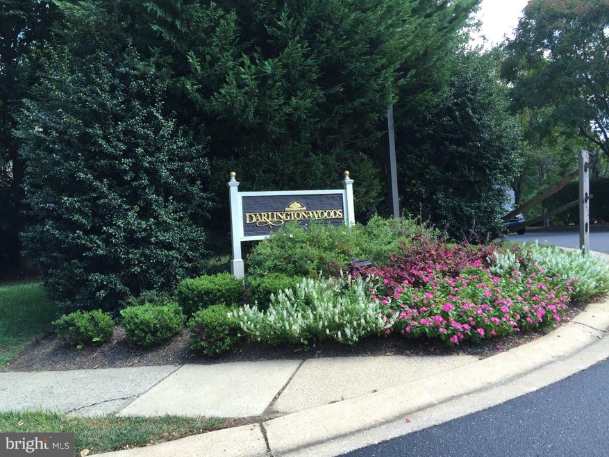 203 Nottingham Ct unit 203, Glen Mills, PA 19342 - photo 1