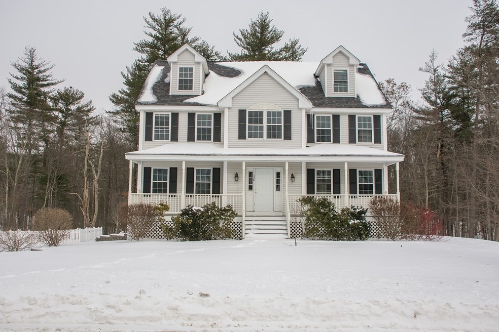 36 Spencer Knowles Rd, Rowley, MA 01969 - photo 1