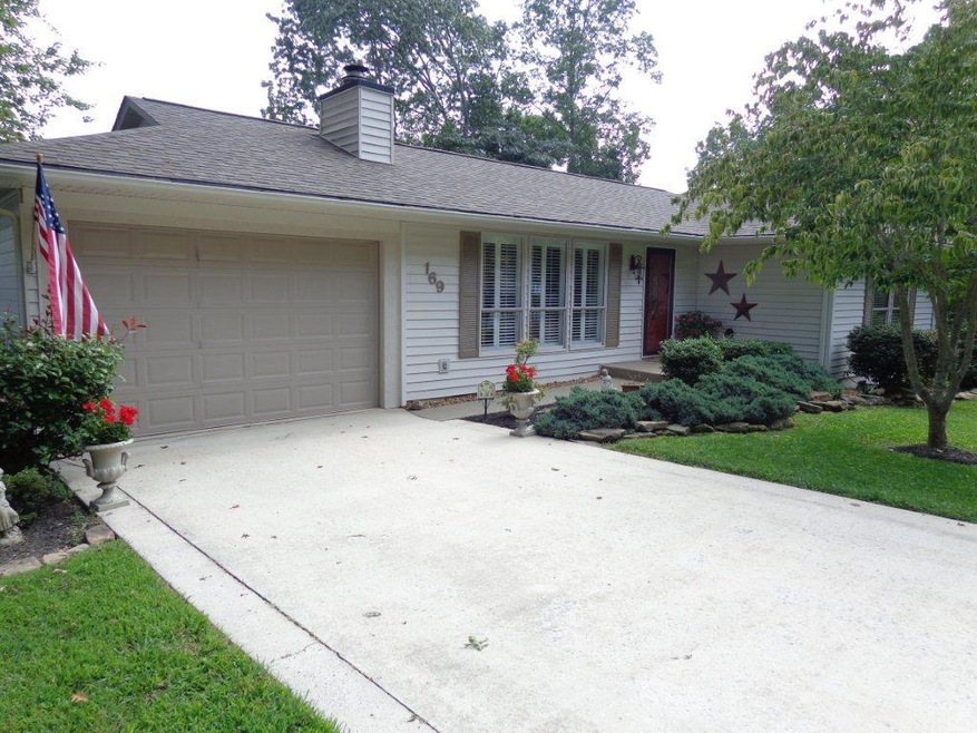 169 Dovenshire Dr, Crossville, TN 38558 - photo 1