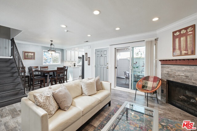 2300 Carnegie Ln unit 5, Redondo Beach, CA 90278 - photo 1